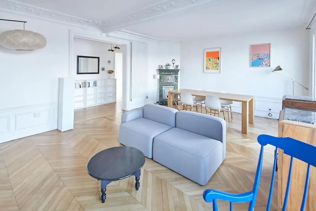 Ideal Family Apartment In 11Th Paris France